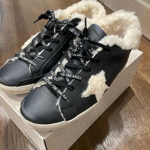 Golden Goose size 40 leather and shearling sneaker